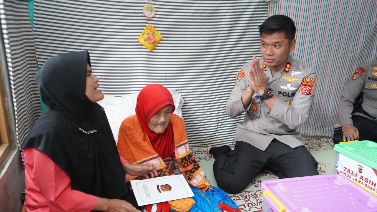 Keluarga pelaku pencurian sekaligus korban penganiayaan di Cianjur. (Liputan6.com/Fira Syahrin)