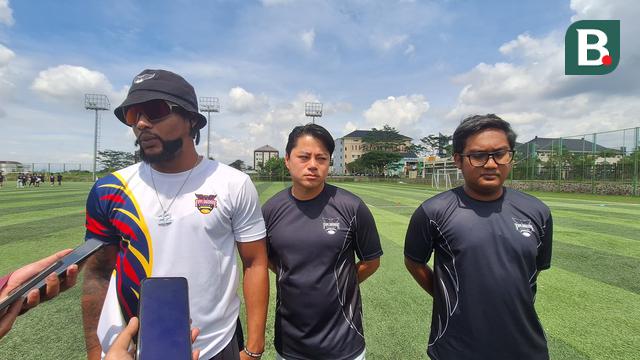 Taylor Made Academy of Flag Football (TAFF)