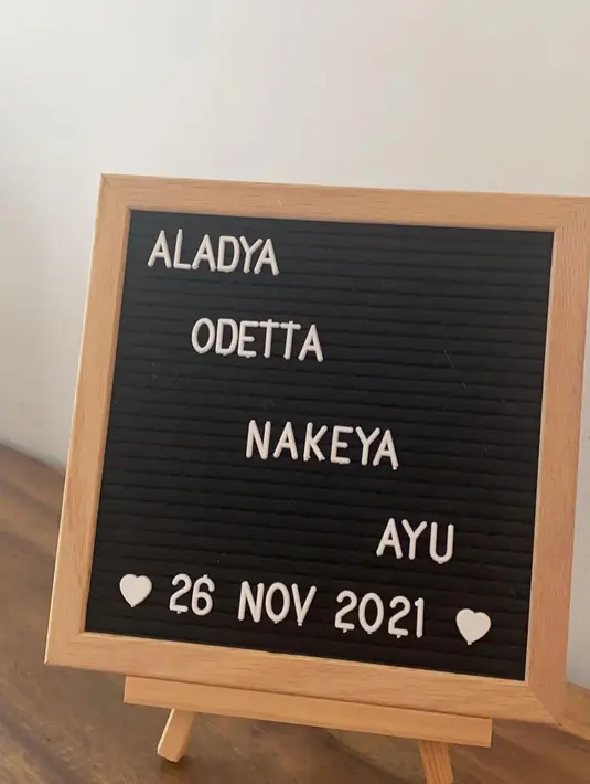 Nola B3 (Instagram/riafinola)