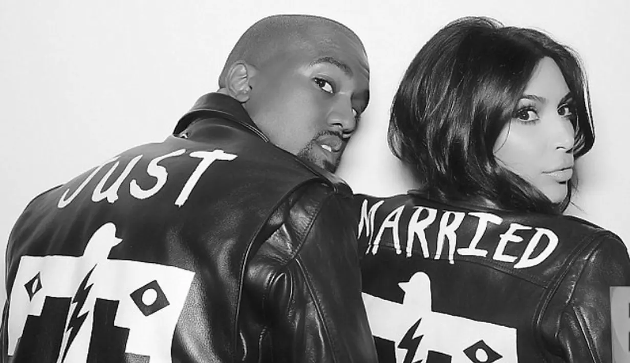 Kim Kardashian dan Kanye West sendiri memang terkenal sebagai pasangan yang kompak. (E!)