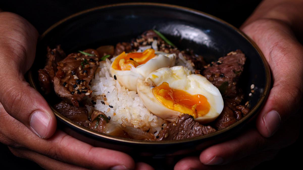 Resep Gyudon, Nasi Daging Sapi Ala Yoshinoya yang Lezat