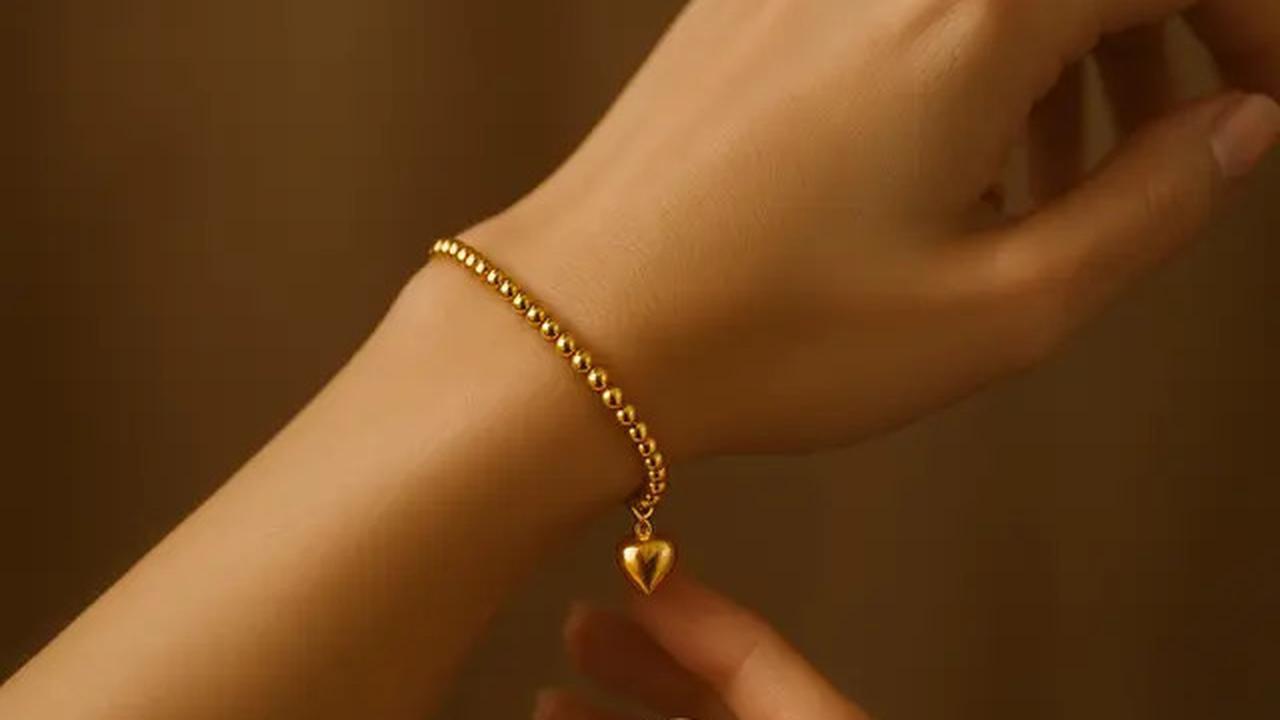 8 Gelang Emas Elegan 2 Gram Desain Mewah Tapi Ringan, Cocok untuk Sehari-hari