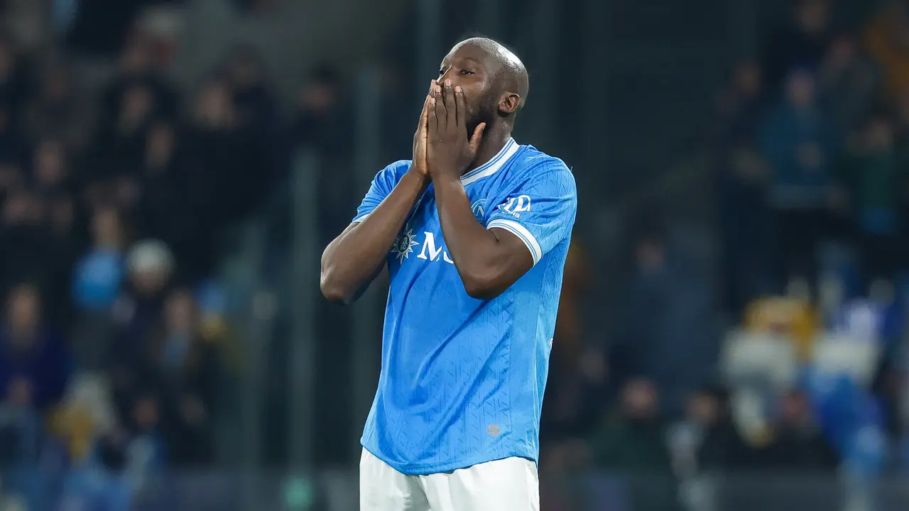 Foto: Como Lanjutkan Cerita Manis, Singkirkan Napoli dan Segel Tiket Semifinal Coppa Italia