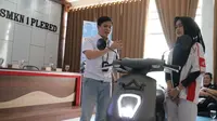 AHM Gelar Edukasi Teknologi Motor Listrik di SMK Binaan