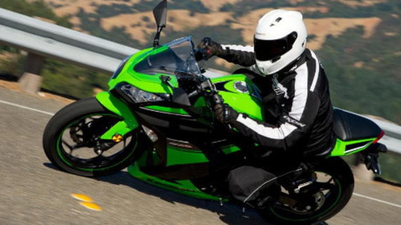 New Kawasaki Ninja 300 2013