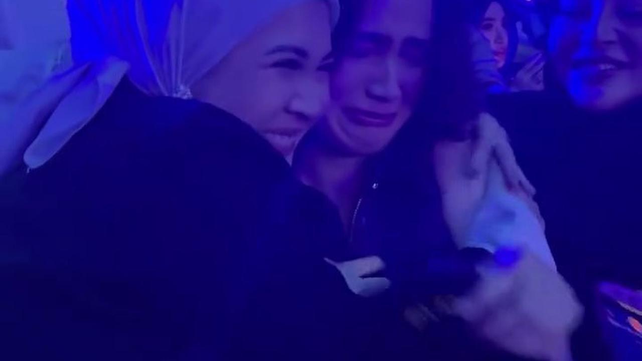 Reaksi Sahabat Saat Diberitahu Kesha Ratuliu Hamil Anak Ketiga, Semua Kaget dari Syifa Hadju - Aurel Hermansyah