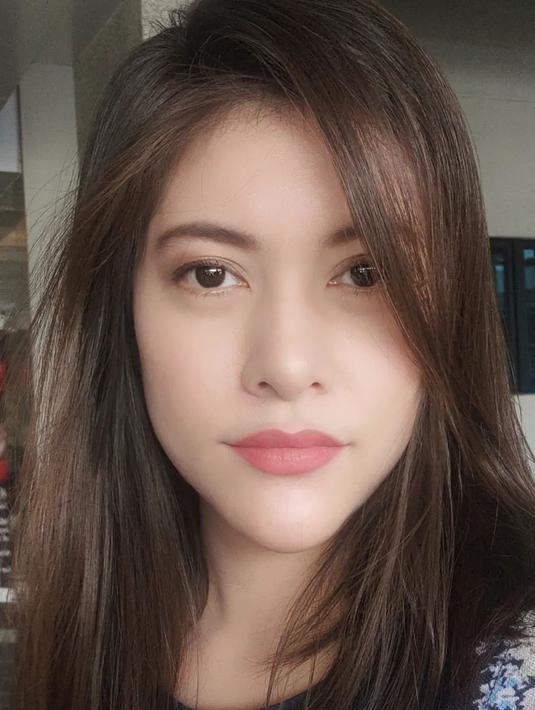 <p>Lidya Prawiti atau Maria Eleanor lahir di Bandung pada 14 Januari 1987, lalu dia pun memulai menjajaki industri hiburan Tanah Air di awal 2000 sebagai model cantik. Tak lama setelah itu, dia pun mulai dipercaya untuk terjun di dunia akting. (FOTO: instagram.com/mariaeleanor.official/)</p>