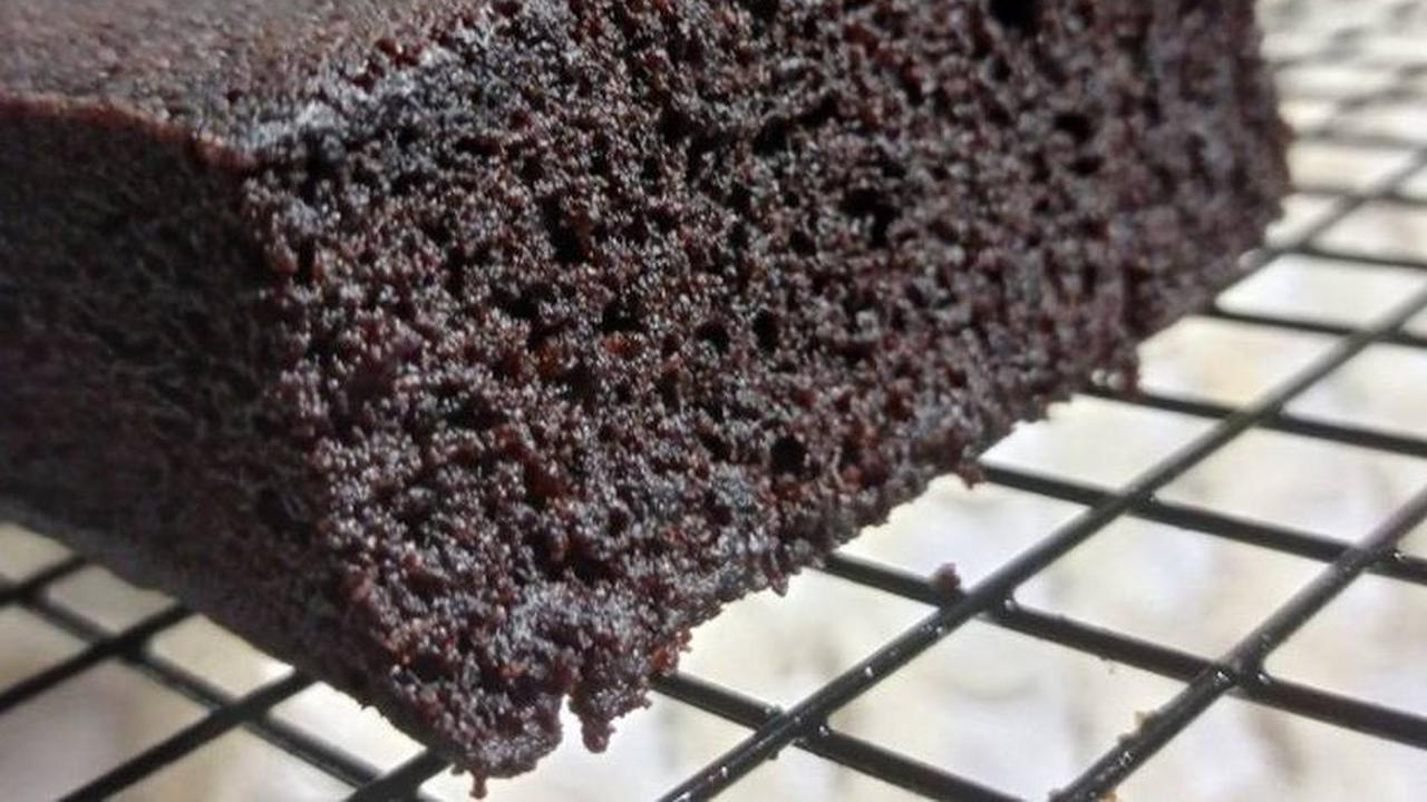 Resep Moist Chocolate Cake Kopi