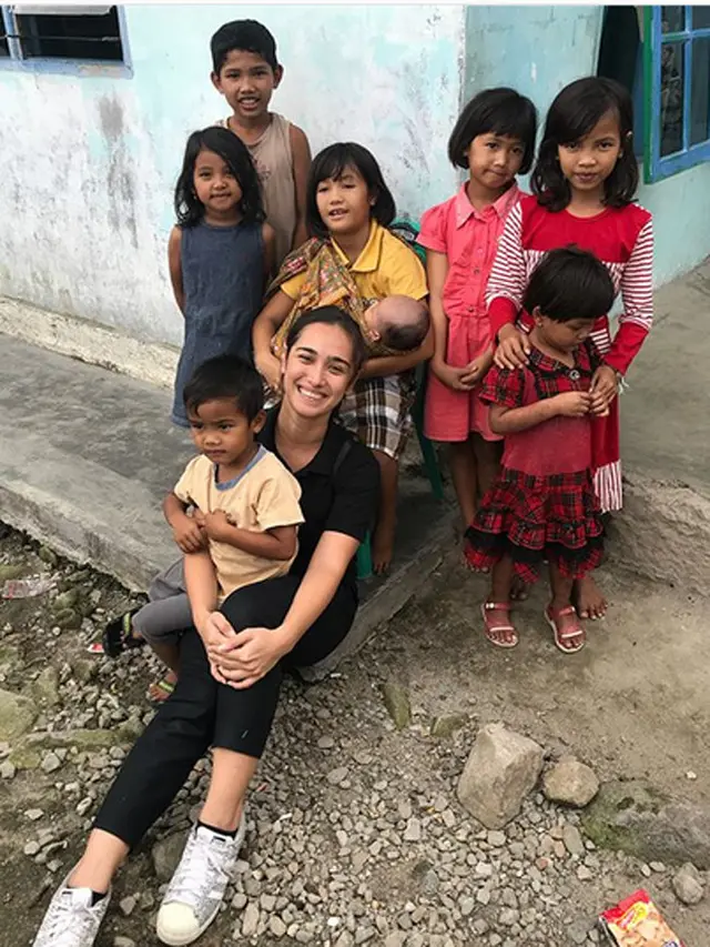 [Bintang] Alexandra Gottardo dan Nenek Soulina