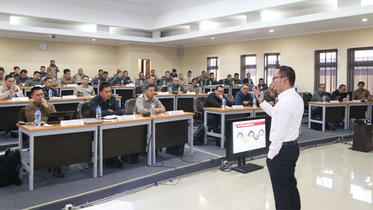 Kemnaker Minta Dukungan Polri Tangani TKI Ilegal dan Trafficking