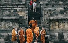 Bukan Sekadar Upacara, Ini Filosofi Mendalam di Balik Waisak di Borobudur