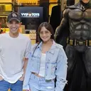 Ririn Dwi Ariyanti dan Jonathan Frizzy Kompak Hadiri Kondangan