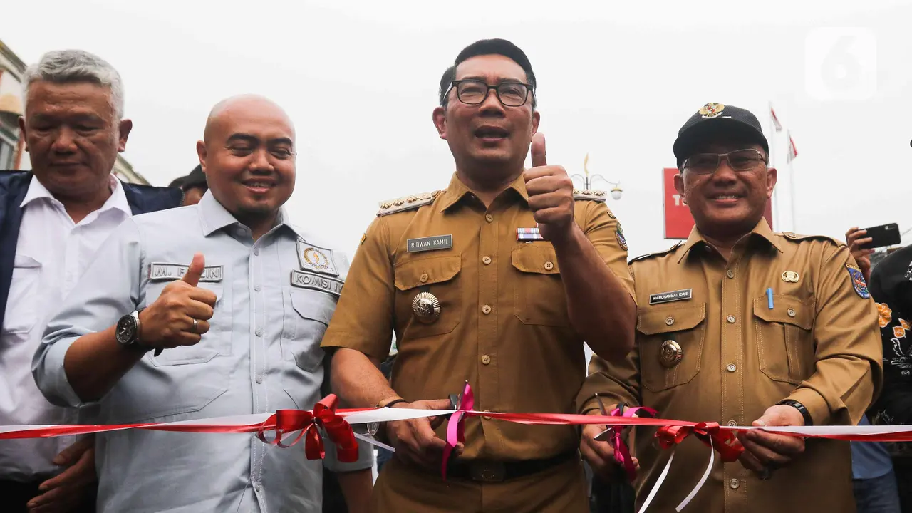Bersama Walikota Depok, Gubernur Jawa Barat Ridwan Kamil Resmikan Under Pass Dewi Sartika