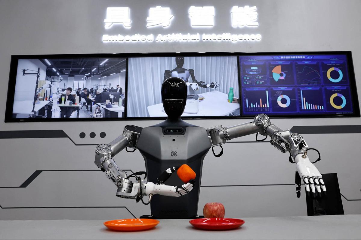 FOTO: Canggihnya Robot Robot Humanoid di Kawasan Industri Robotika Beijing