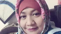 Saat Lebaran, Tike Priatnakusumah Temani Sang Ibu di RS