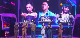 Lima finalis “The Icon Indonesia” yakni, Sheera (Bali), Felicia (Tangerang), Diva (Semarang), Gerald (Ambon), dan Vedra (Batam) semalam menampilkan penampilan terbaik mereka di Top 5 Final dengan tema “Tribute to Icons” . / Foto: SCTV.
