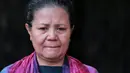 Sang ibunda, Amin Yudhayani masih saja menunjukan perasaan dan raut wajah yang sedih dan menangis mengingat kepergian anaknya di usia muda. (Adrian Putra/Bintang.com)