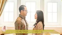Prosesi pemeriksaan dokumen persyaratan pernikahan Danny Rukmana dan Raiyah di Kantor Urusan Agama (KUA) Tanah Abang, Jakarta, 13 Februari 2020.  (dok. Instagram @tututsoeharto/https://www.instagram.com/p/B8g1bAlA2ri/?hl=en/Putu Elmira)