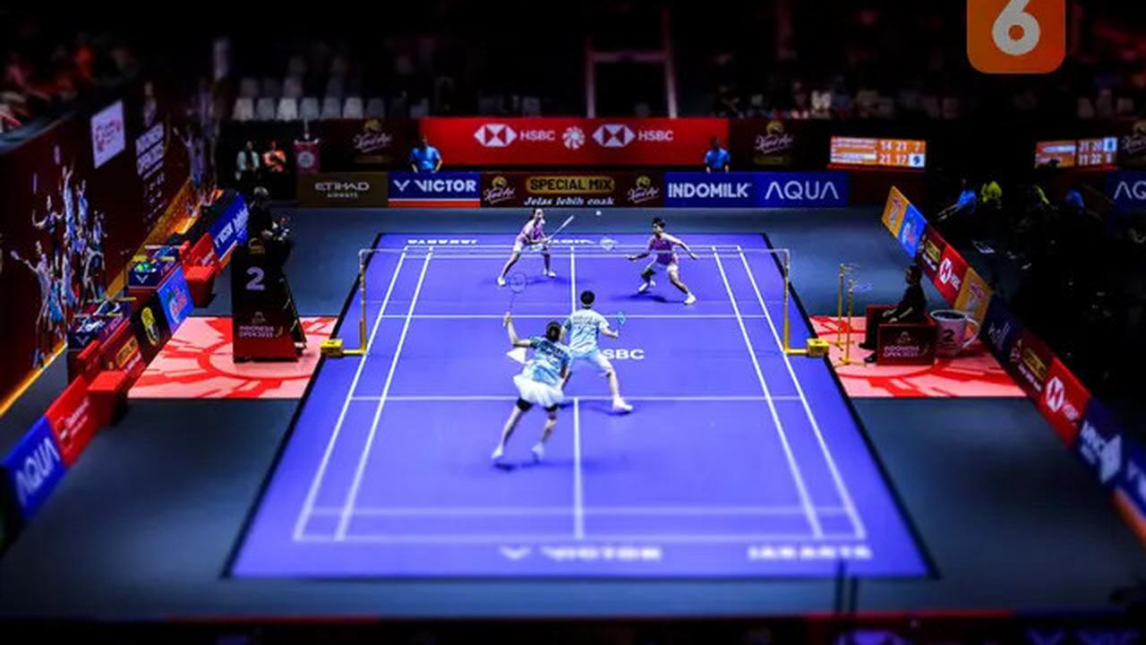 Foto: Nuansa Baru Indonesia Open 2025, Court Biru dan Karpet Abu-Abu