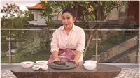 Resep Membuat Sambal Kreasi Mendiang Ibu Tien dari Titiek Soeharto. foto: Youtube 'Titiek Soeharto'