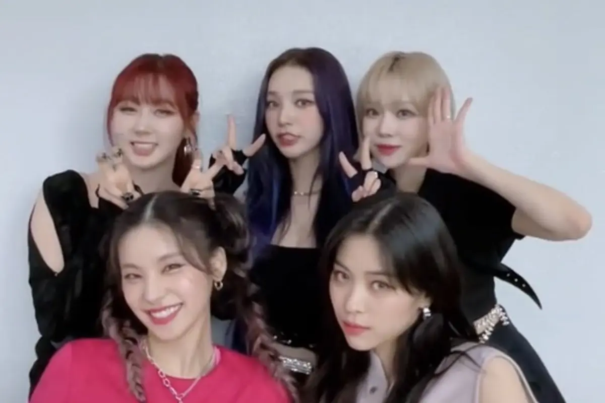 ITZY - aespa