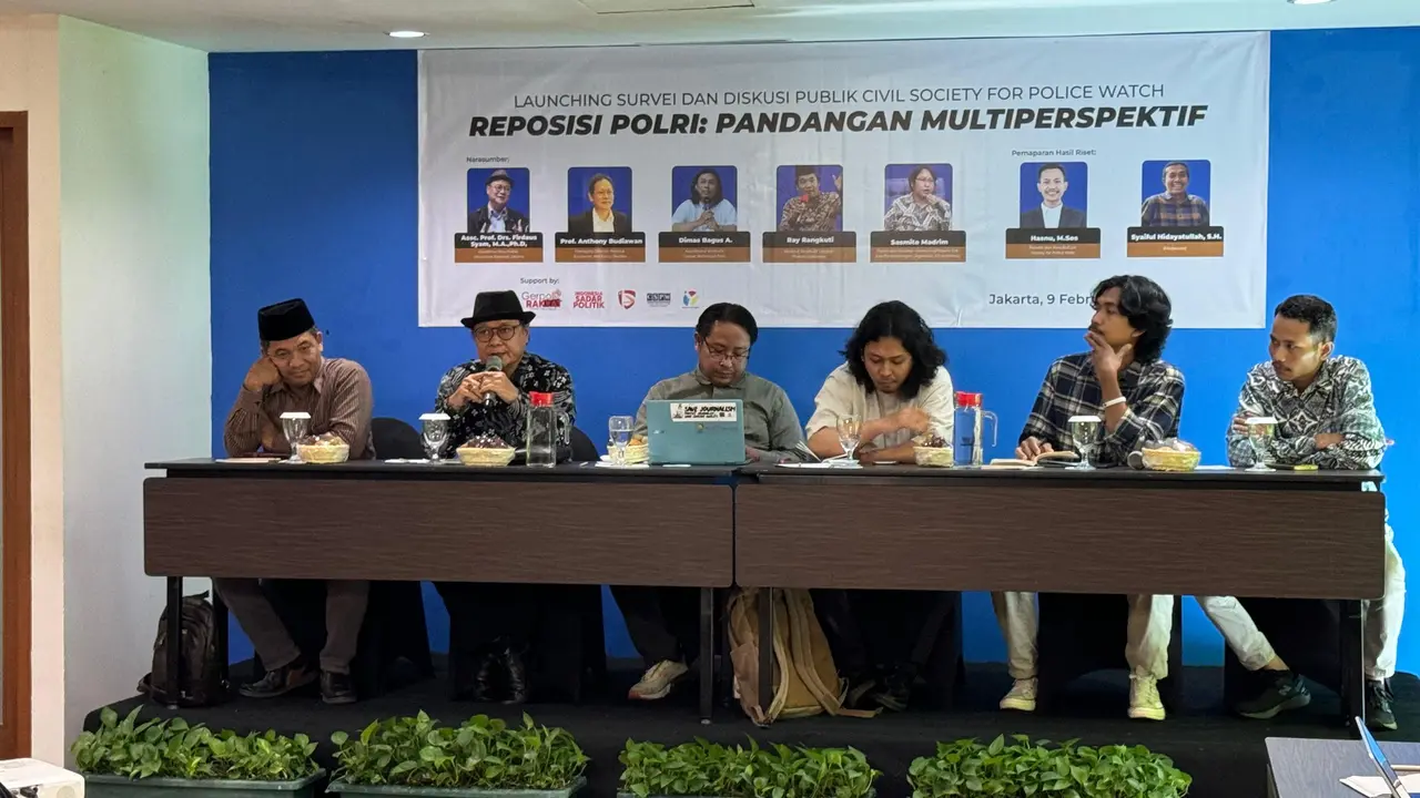Rilis hasil survei Civil Society for Police Watch soal 'Pandangan Publik Terhadap Wacana Reposisi Polri' di Hotel Ibis Budget Menteng, Jakarta Pusat, Minggu (9/2/2025) (Istimewa)