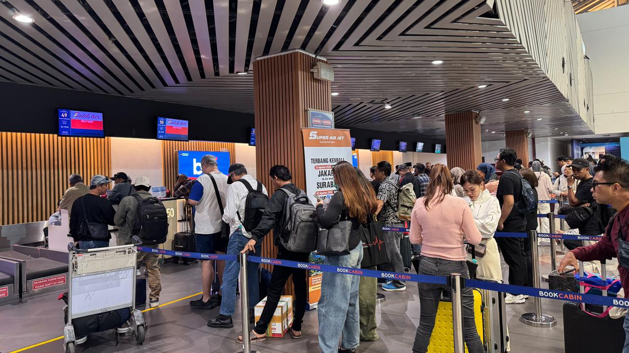 Cerita Travel Pusing Biaya Hotel dan Tiket Jemaah Umrah Imbas Erupsi Krakatau