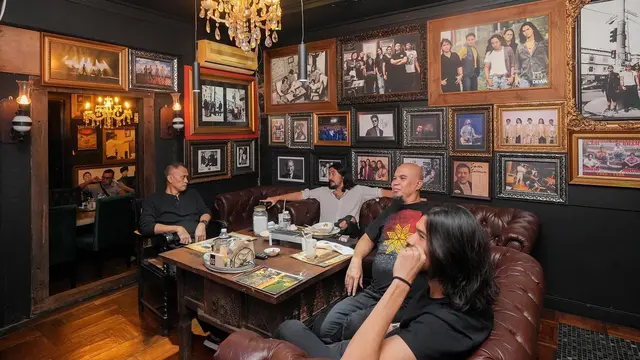 Bakal Konser Bareng, Ini 6 Potret Ello dan Virza yang Jadi Vokalis Dewa 19