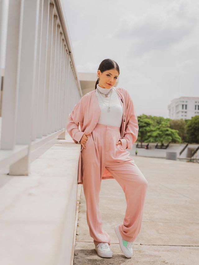 Main Film Bayi Ajaib, ini 7 Potret Sara Fajira yang Makin Eksis di Dunia Akting