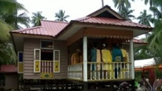 Rumah Melayu Atap Limas Potong