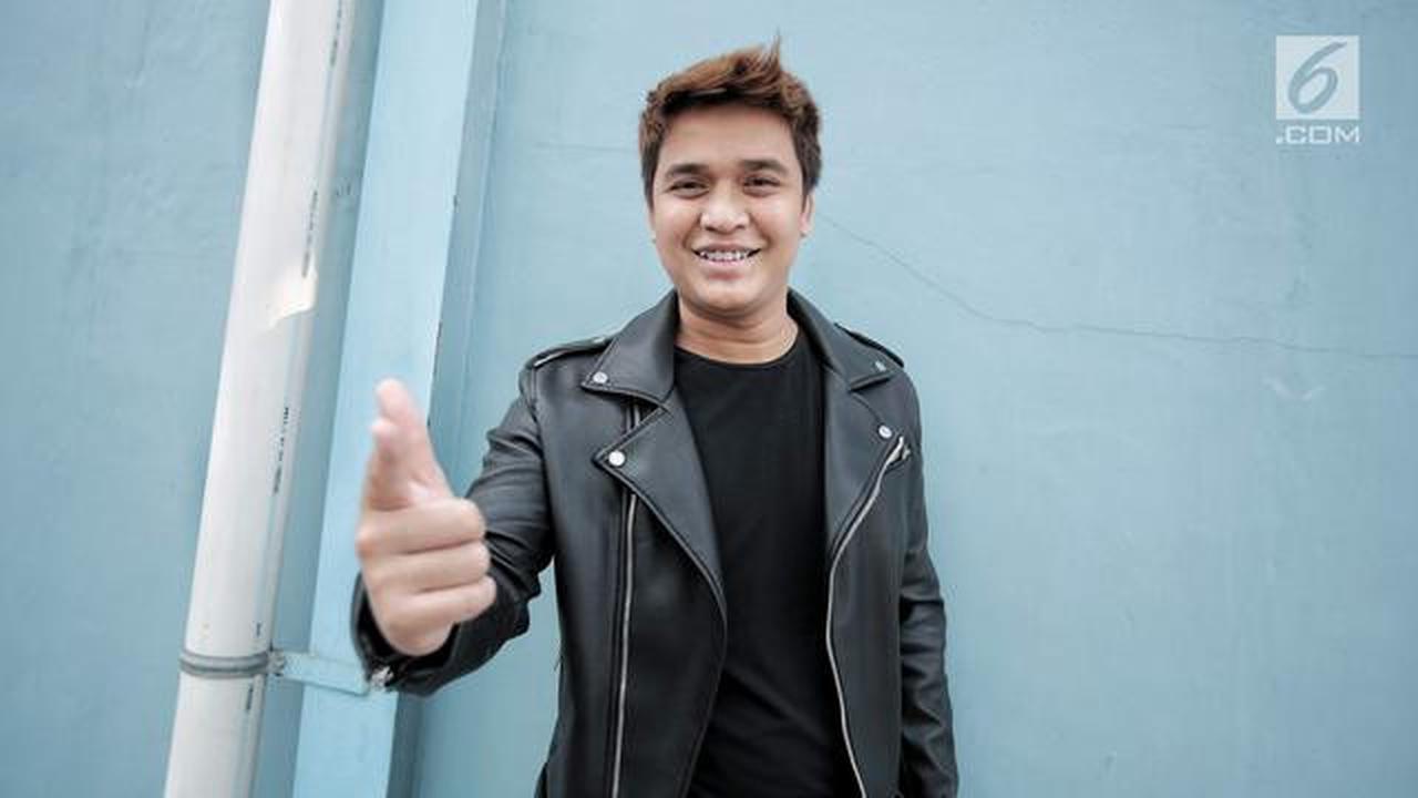 Billy Syahputra Spill Foto Putranya, Mata Abu-Abu Cokelat Jadi Perhatian