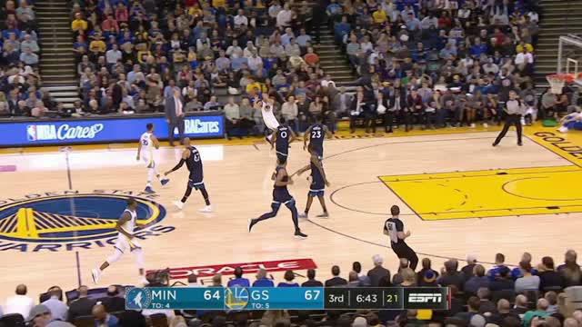 Golden State Warriors mengalahkan Minnesota Timberwolves dengan skor 125-101 dalam lanjutan pertandingan NBA 2017-2018.