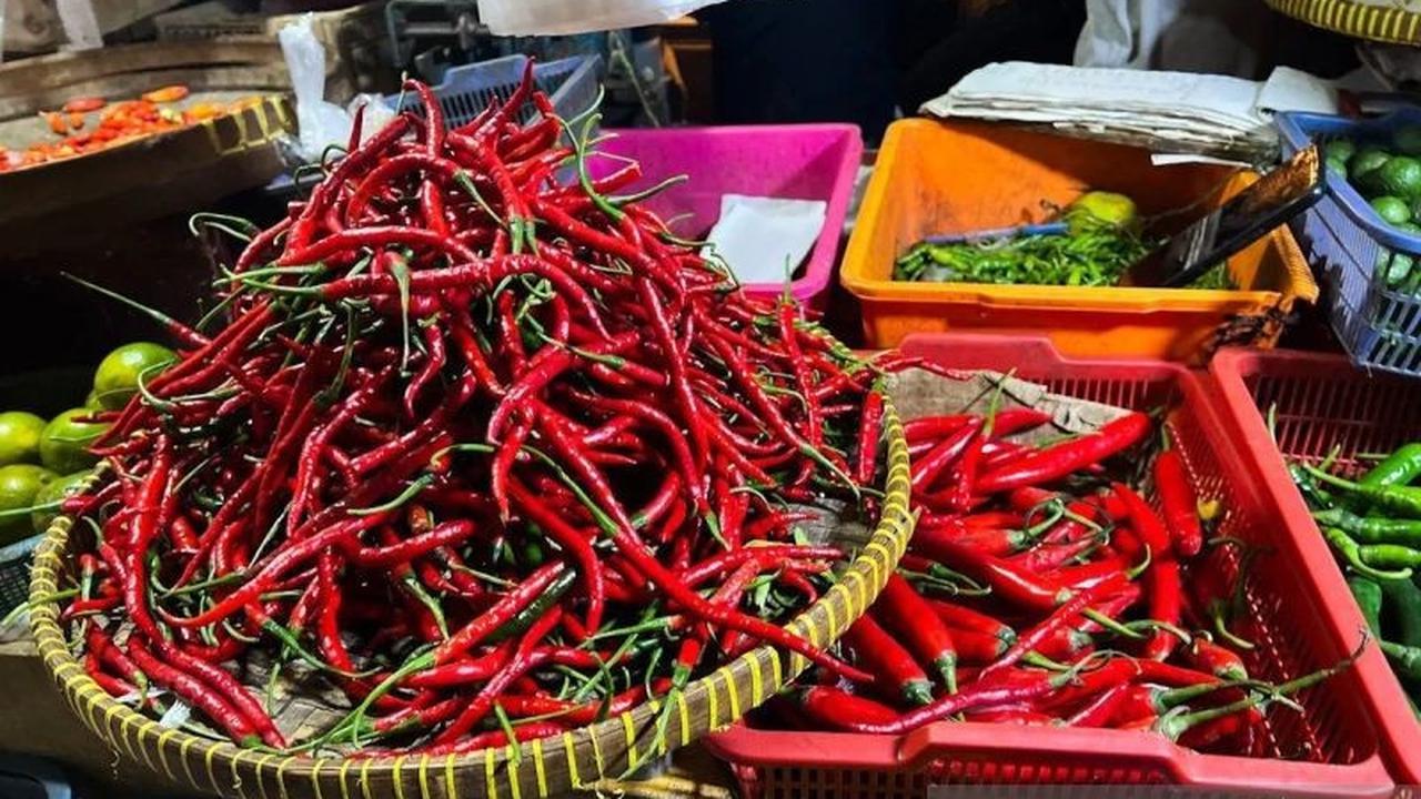 PIHPS Catat Kenaikan Harga Pangan: Cabai Rawit Tembus Rp60.000/kg, Telur Ayam Rp31.000/kg