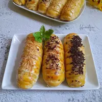 Roti pisang coklat keju (Sumber: resepmamiku.com)