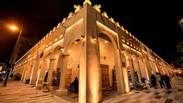 7 Souk di Saudi Ini Bisa Jadi Destinasi Belanja Oleh-oleh khas Arab yang Unik dan Berkesan