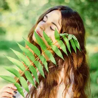 ilustrasi kepribadian perempuan/Photo by Євгенія Височина on Unsplash