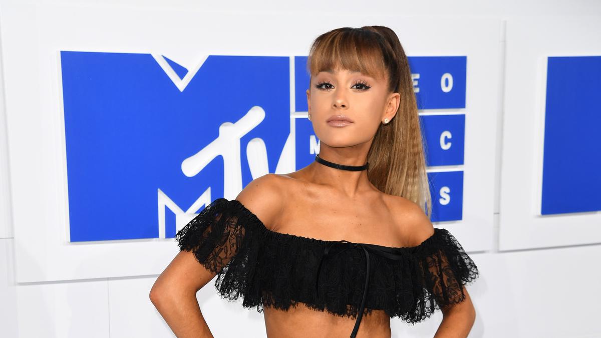 Dangerous Woman, Lagu Ariana Grande Berujung Tragedi - Entertainment