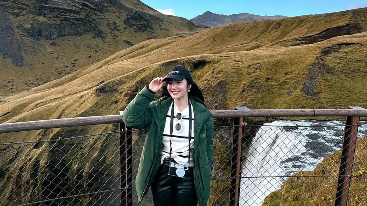 Gaya Febby Rastanty saat Liburan di Luar Negeri, Tampil Stylish