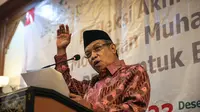 Ketua Umum PBNU, Said Aqil Siradj memberikan paparan refleksi akhir tahun NU di Jakarta, Rabu (23/12/2015). NU mengkritisi krisis kepemimpinan, instabiltas politik, dan melemahnya toleransi dalam beragama. (Liputan6.com/Faizal Fanani)