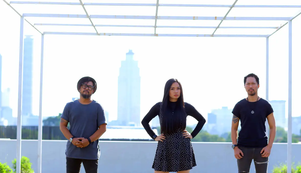 Jelang dirgahayu Indonesia, grup musik Cokelat merilis single Garuda. Single ketiga yang merupakan rangkaian menuju album ke sembilan itu dirilis pada 19 Juli silam. (Nurwahyunan/Bintang.com)