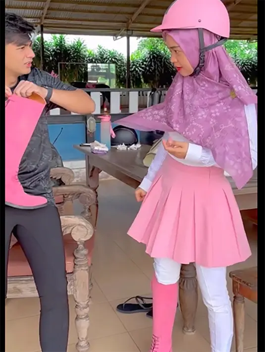 [Instagram/riaricis1795]