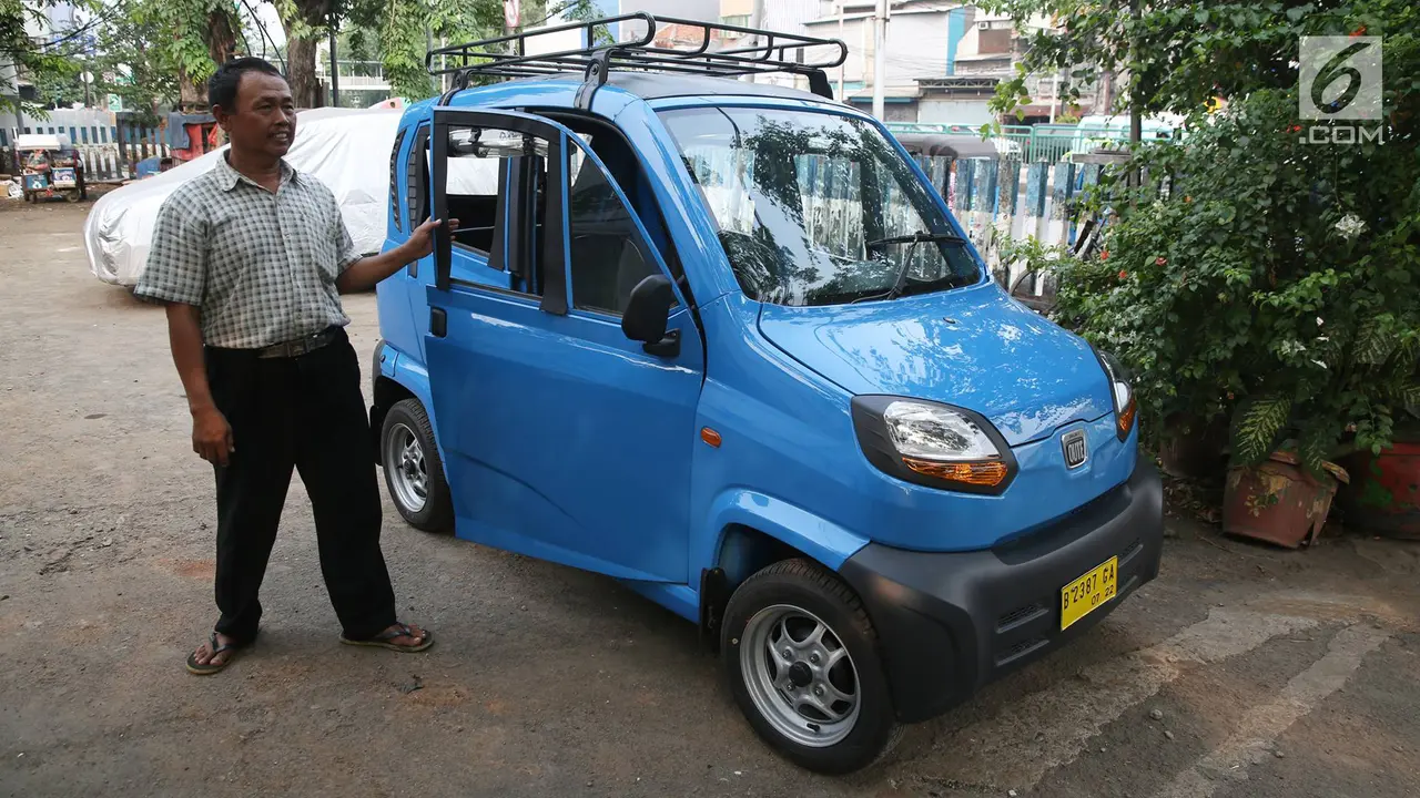 Bajaj Roda Empat Pengganti Bemo Mulai Beroperasi di Jakarta