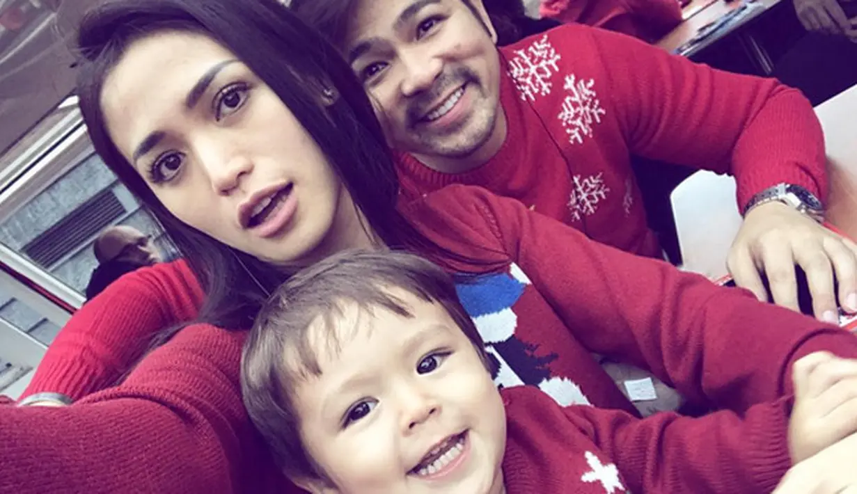 Saat ditemui di kawasan Tendean sebelum berangkat, Jessica Iskandar mengatakan berlibur selama 10 hari keliling Eropa. Memulai perjalanannya dari Belanda, Paris, Swiss dan terakhir di Jerman. (Instagram/inijedar)