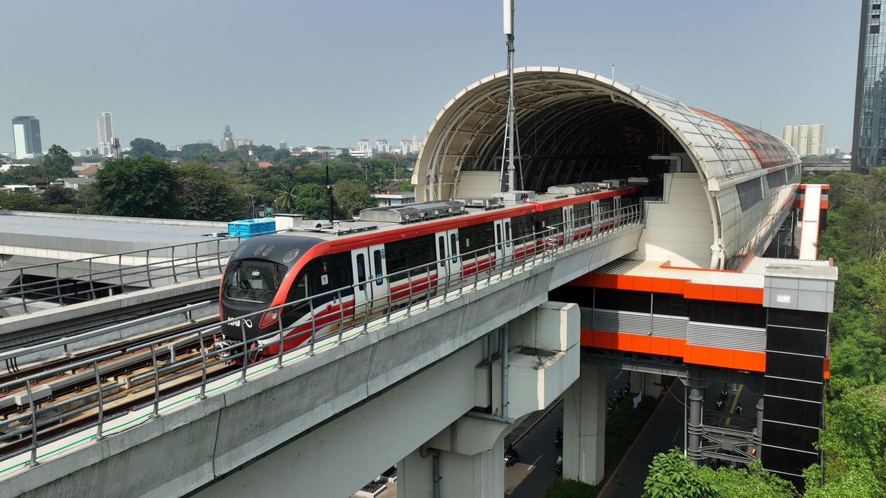 Sempat Alami Gangguan, Layanan LRT Jabodebek Sudah Normal
