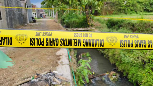 Mayat Lansia Ditemukan Mengambang di Selokan Cijambe Sukabumi, Ada Luka di Kepala