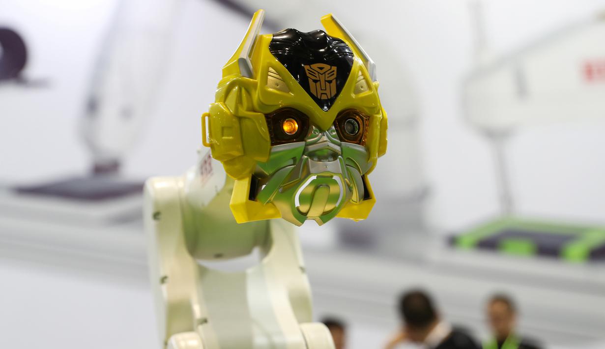 FOTO: Melihat Robot-Robot Canggih Dipamerkan di Shanghai