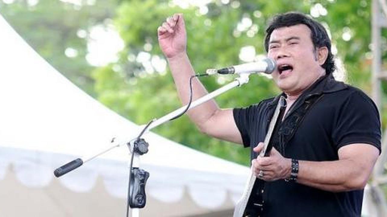 Serius jadi capres, Rhoma promosikan diri di Kediri  