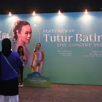 ilustrasi konser Yura/Fimela Editor