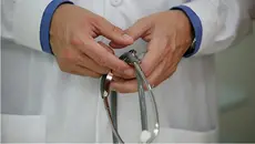 Prabowo Buka Opsi Dokter Asing Praktik Sementara di Indonesia