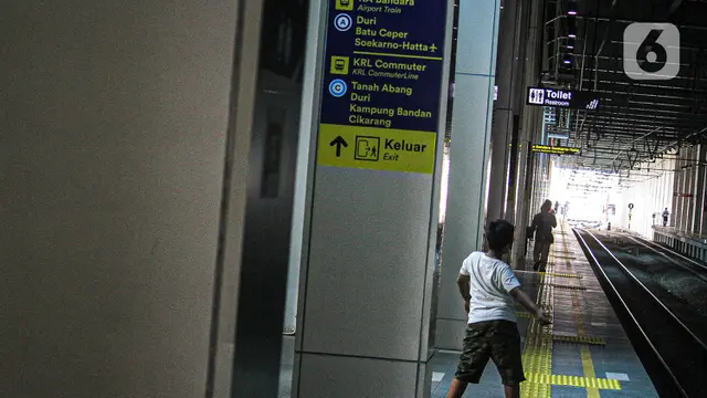 Stasiun BNI City Uji Coba Pelayanan Naik Turun Penumpang KRL